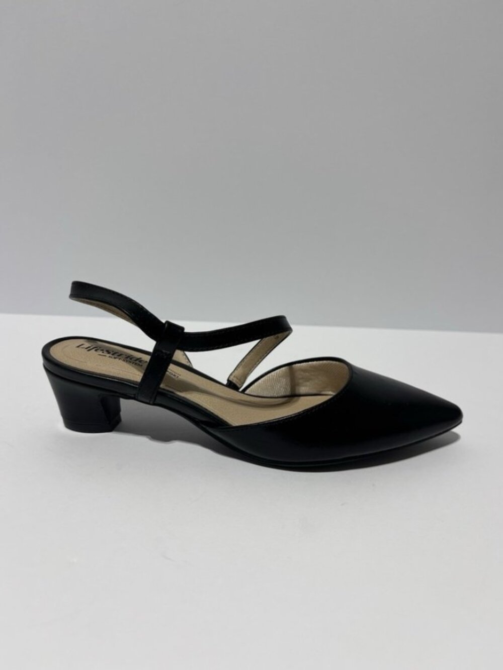 LifeStride Women’s Minimalist Block Heel Pumps, Size 5 M
